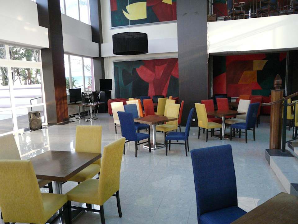 Główny bar  Dodeca Sea Resort