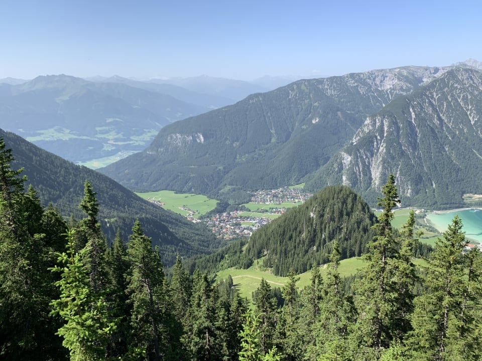 Außenansicht aja Fürstenhaus am Achensee