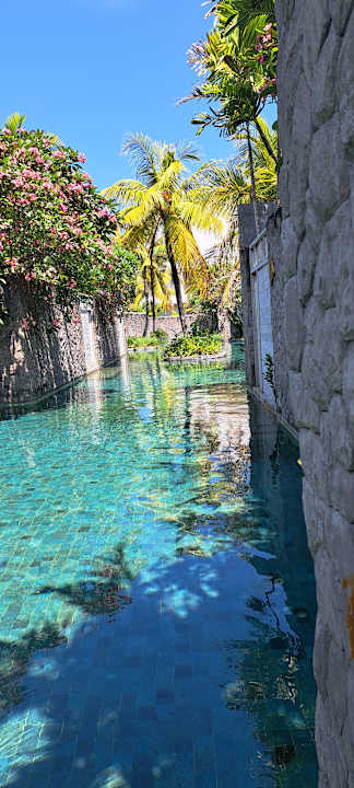 Pool Merusaka Nusa Dua Bali