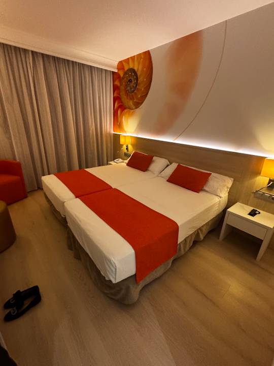 Zimmer BQ Bulevar Paguera - Adults only
