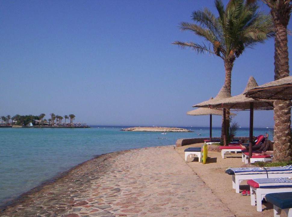 B Lagune Arabia Azur Resort