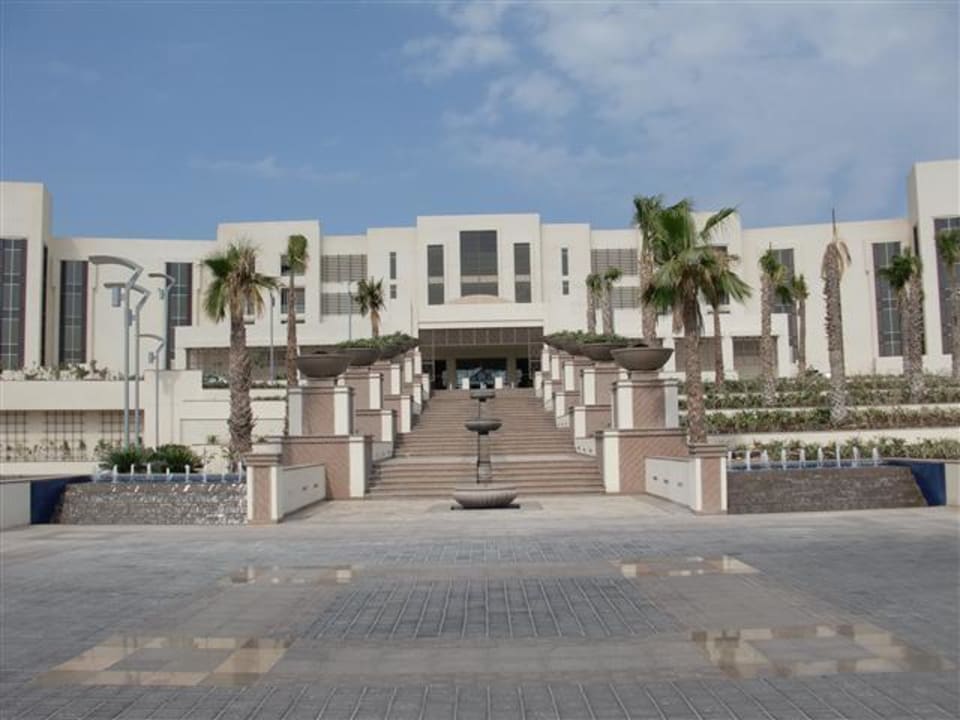 Hoteleingang Park Hyatt Abu Dhabi Hotel and Villas