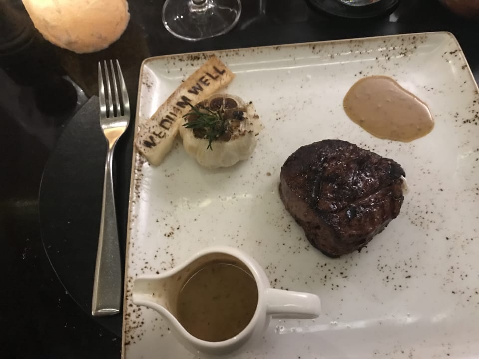 Gastro Anantara The Palm Dubai Resort