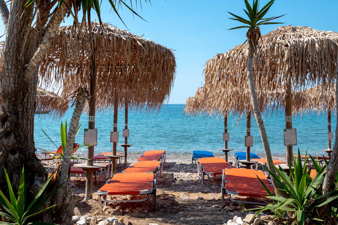 Strand The Grove Seaside Hotel