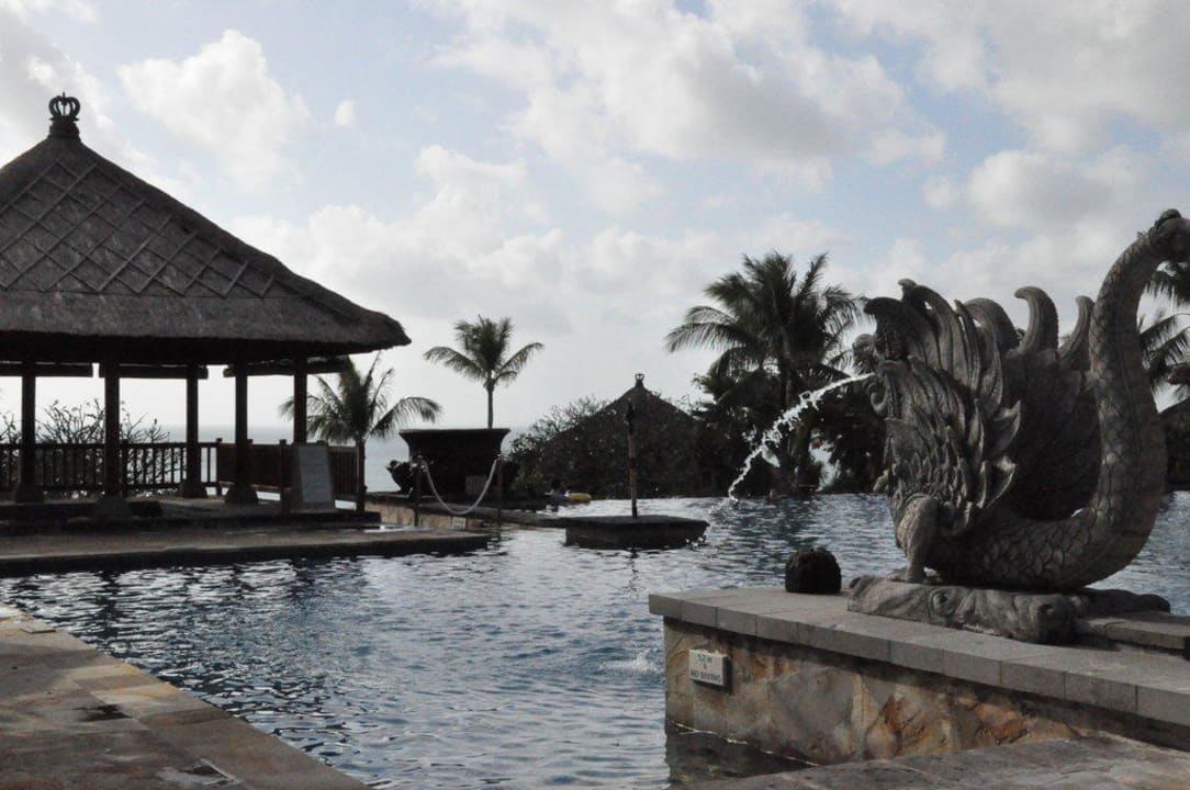 Einer von den Drei Pools AYANA Resort Bali