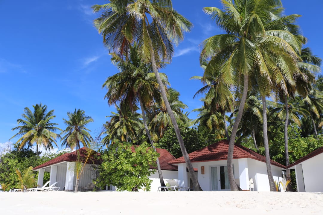 Die Strandbungis Diamonds Thudufushi