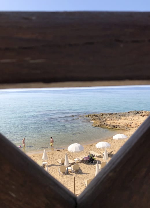Strand Alexander Beach Hotel & Village Resort