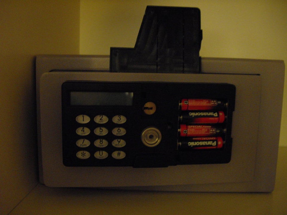 Kaputter Zimmertresor Hotel Salice Club Resort