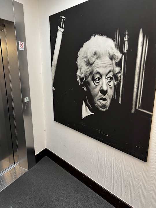 Lobby EIFELkrimihotel