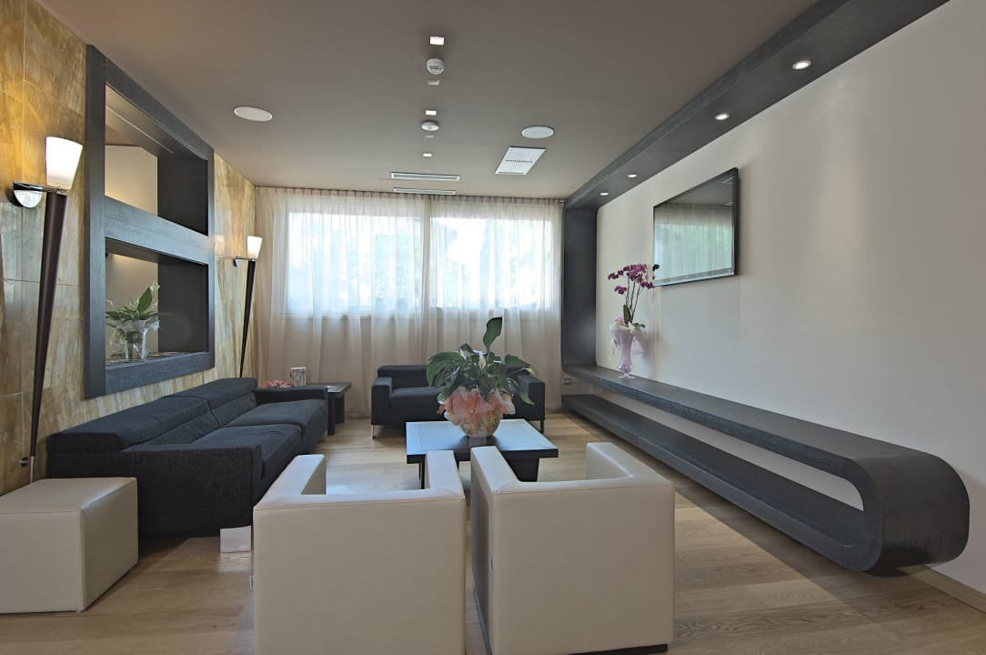 Sala Tv Hotel Zen Versilia