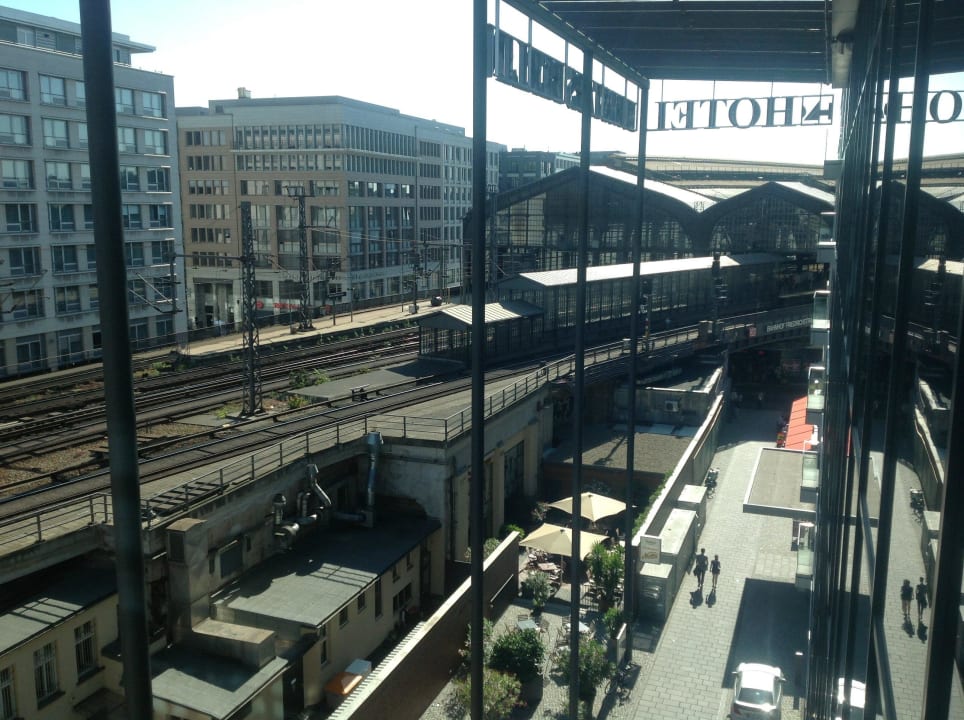 Widok z okna Eurostars Berlin
