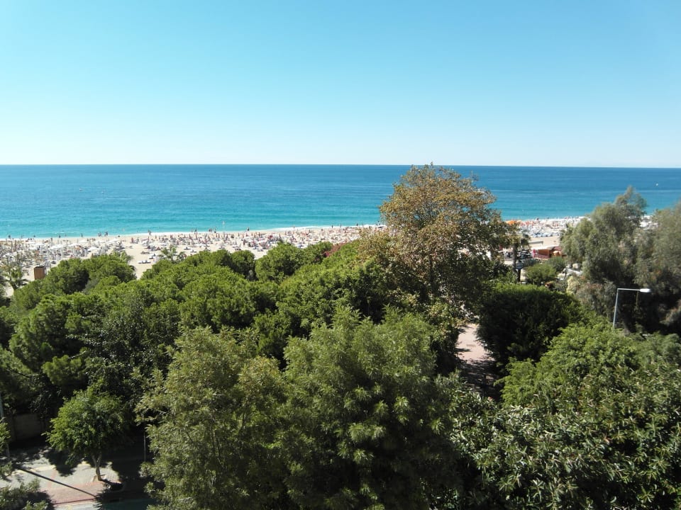 Ausblick von Zimmer in 5. Etage Hotel Grand Okan
