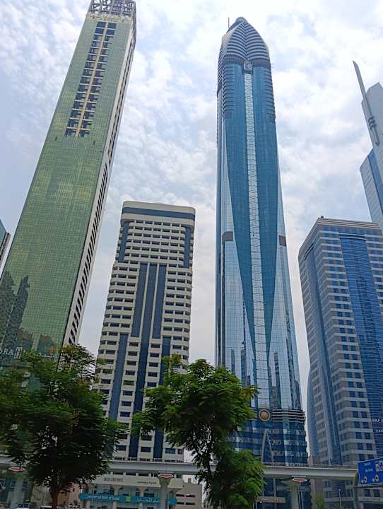 Ausblick Rose Rayhaan by Rotana