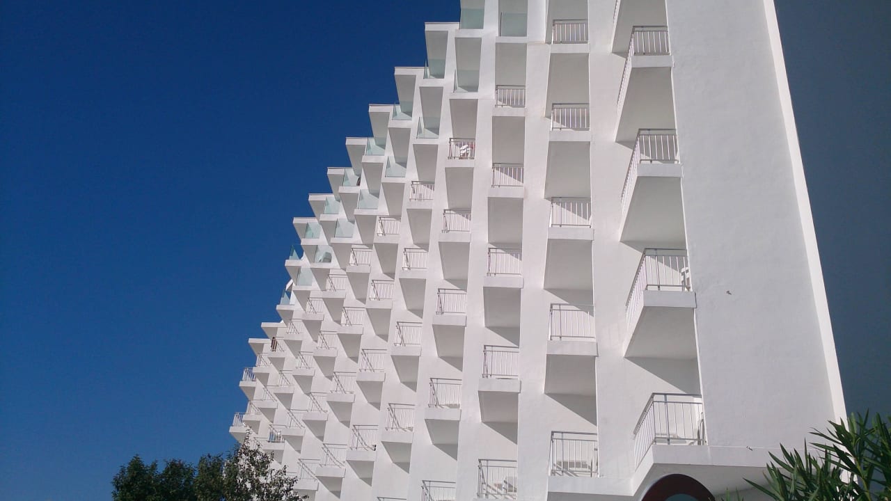 Seitliche Fassade HM Tropical