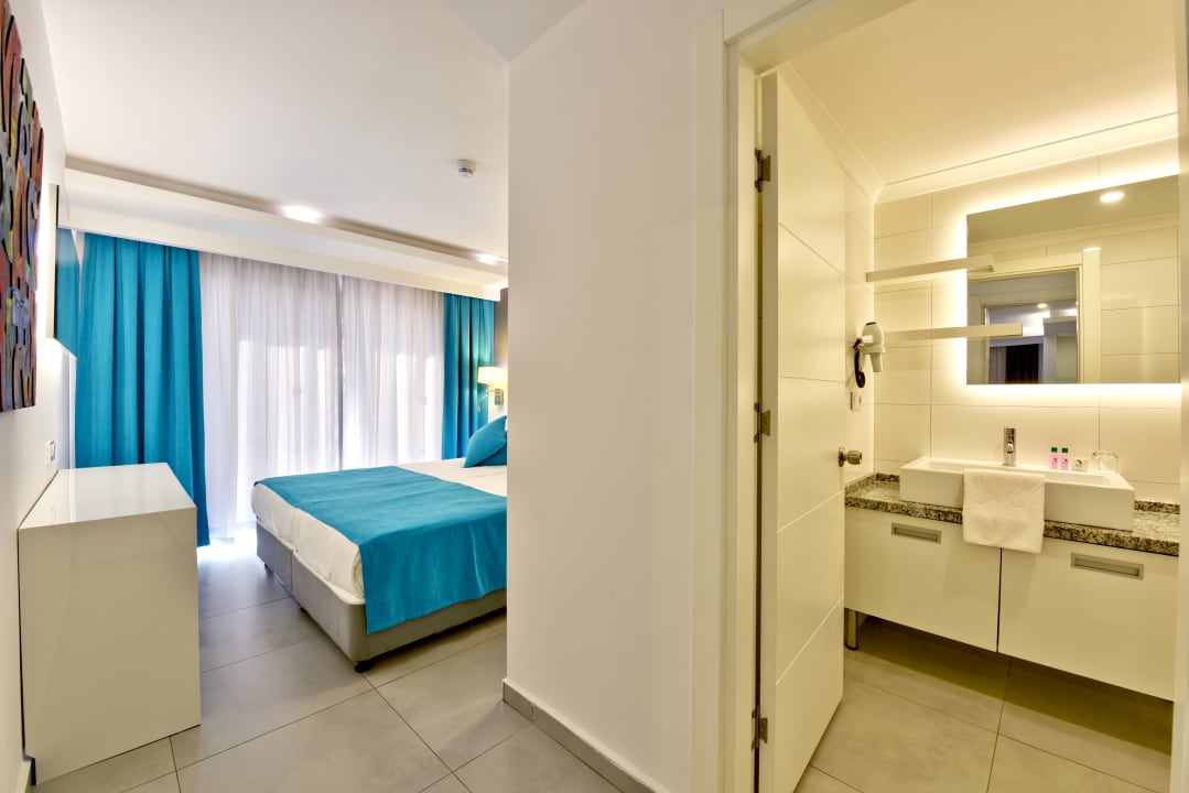 Zimmer Green Garden Suite Hotel