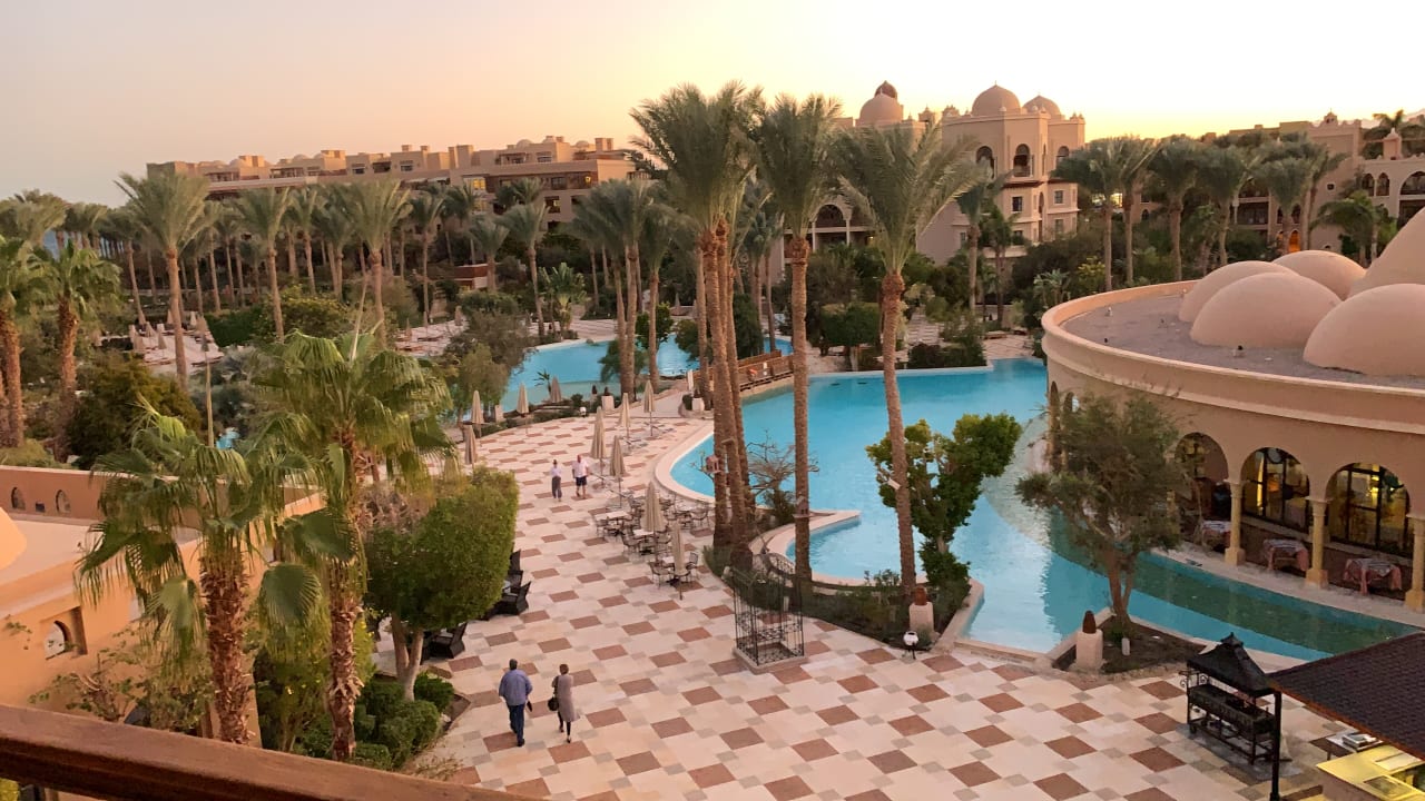 Pool Makadi Palace