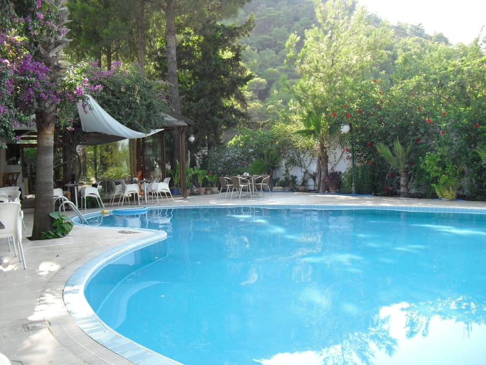 Poolbereich Ön Hotel