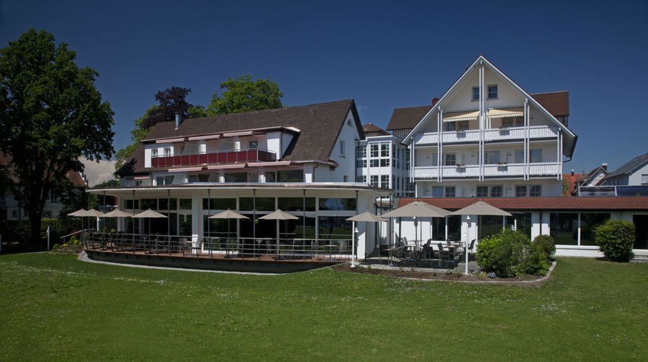 Neugebautes Restaurant Hotel Lipprandt