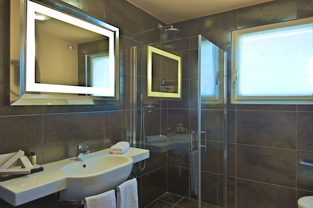 Bagno Superior Hotel Zen Versilia