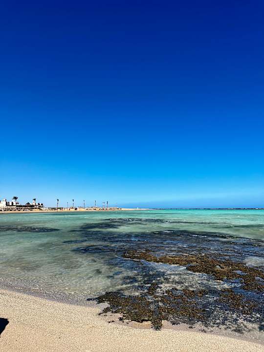 Strand True Beach Resort