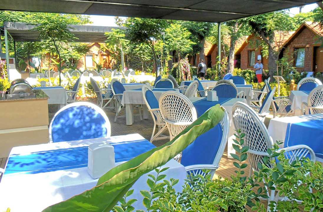 Hier konnte man unter anderem Kaffee trinken  Can Garden Beach