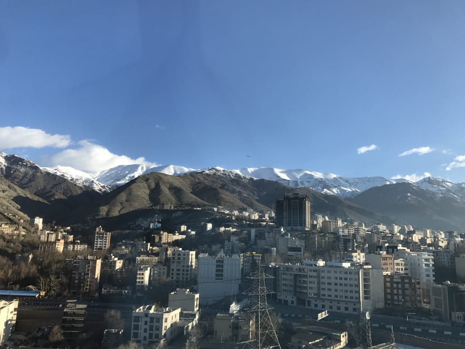 Ausblick Parsian Azadi Hotel
