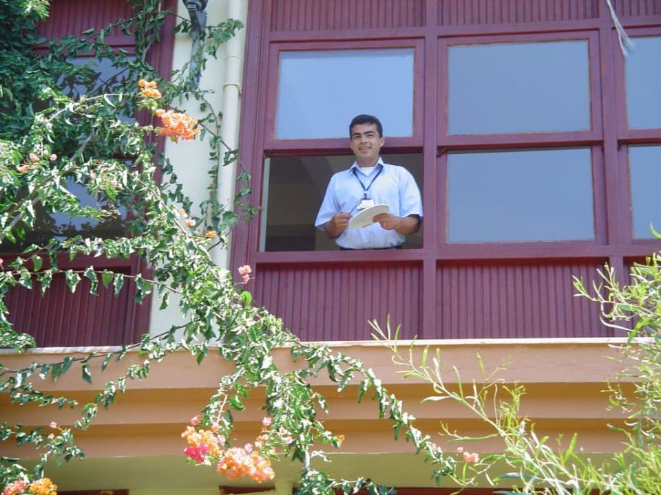 Der Ruf zum Essen Hotel Meri