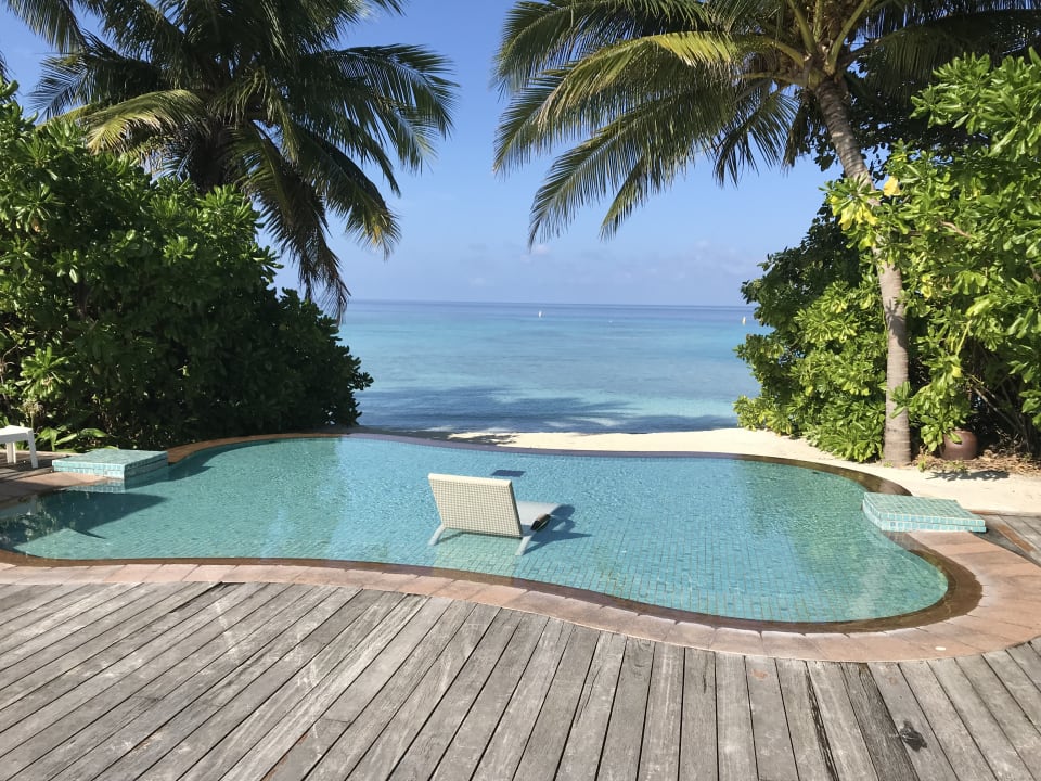 Außenansicht Veligandu Maldives Resort Island