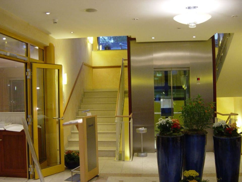 Eingang zum Restaurant Dorint Strandresort & Spa Ostseebad Wustrow