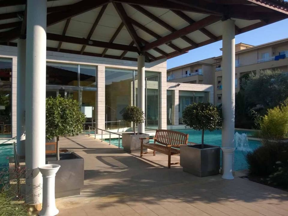 Eingang zur Lobby Prinsotel La Dorada