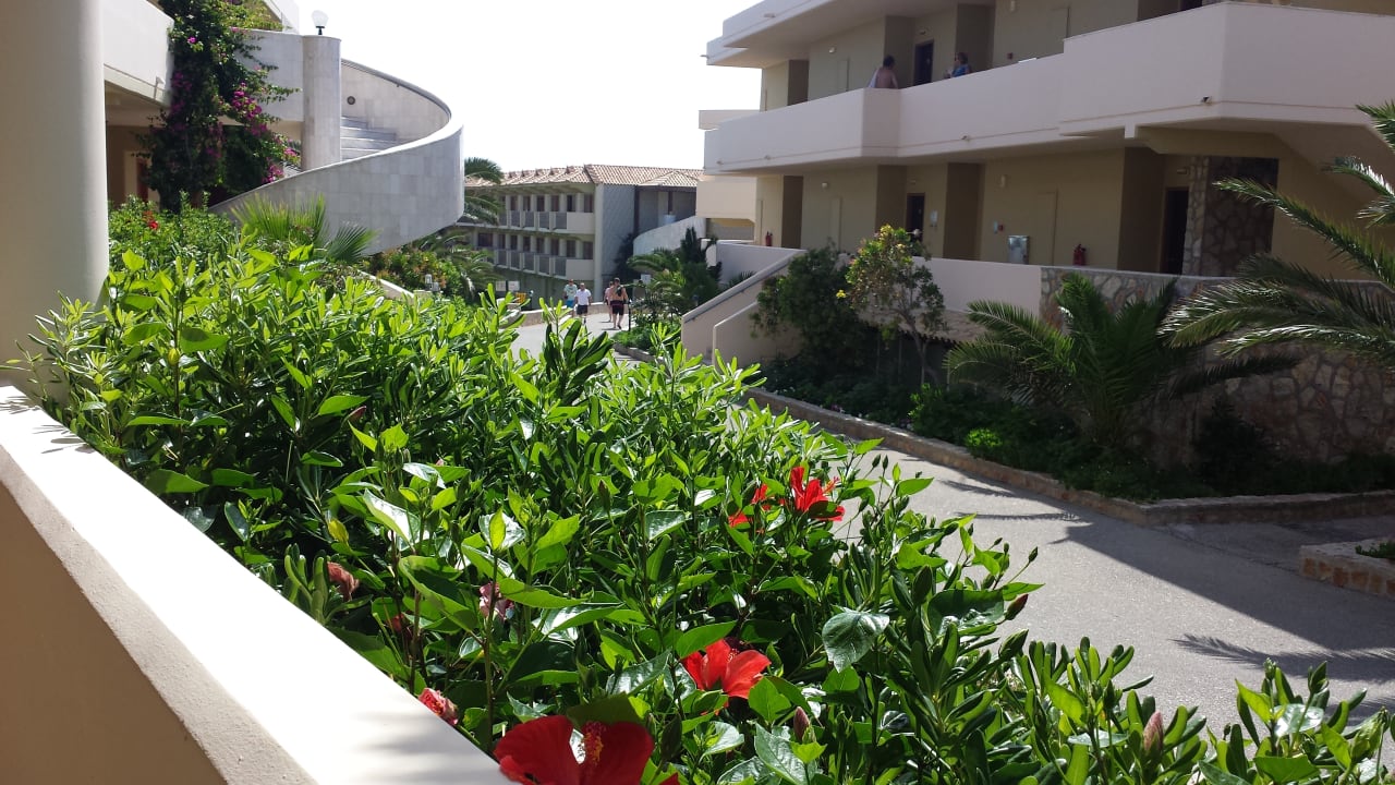 Außenansicht Hotel Kalithea Horizon Royal