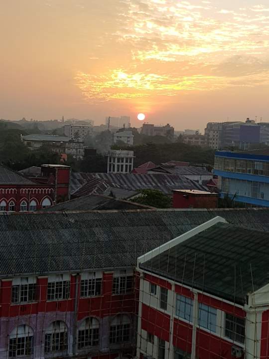 Ausblick Hotel Grand United - Ahlone Branch
