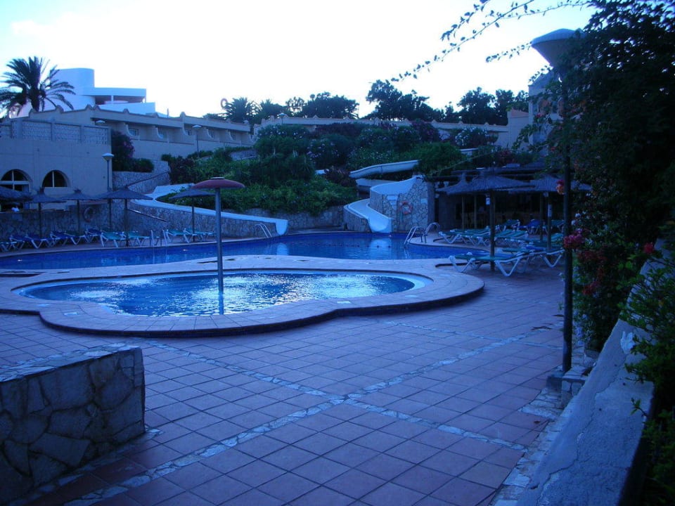 Kinderpool mit Rutschen SBH Monica Beach Resort
