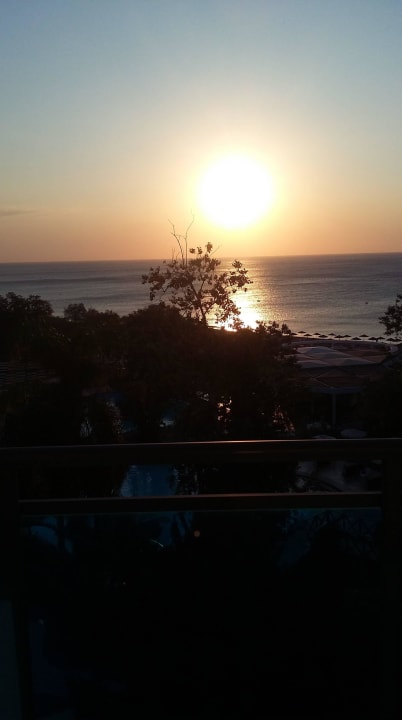 Sonnenaufgang vom Balkon aus Hotel Calypso Beach