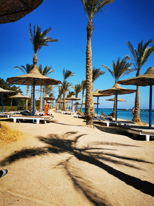 Strand Mirage Bay Resort & Aqua Park