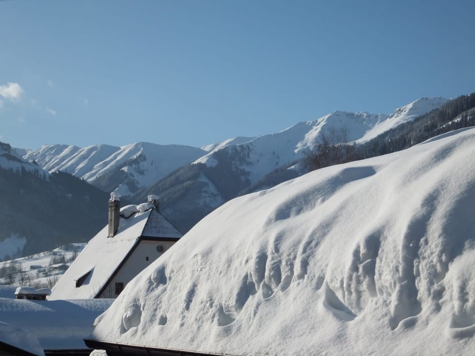 Bergpanorama im Winter moser - HOCHKÖNIG Genuss Wirtshaus Hotel