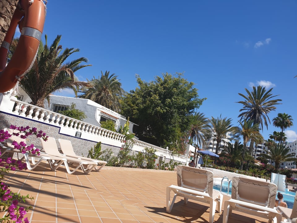 Garten HL Miraflor Suites Hotel