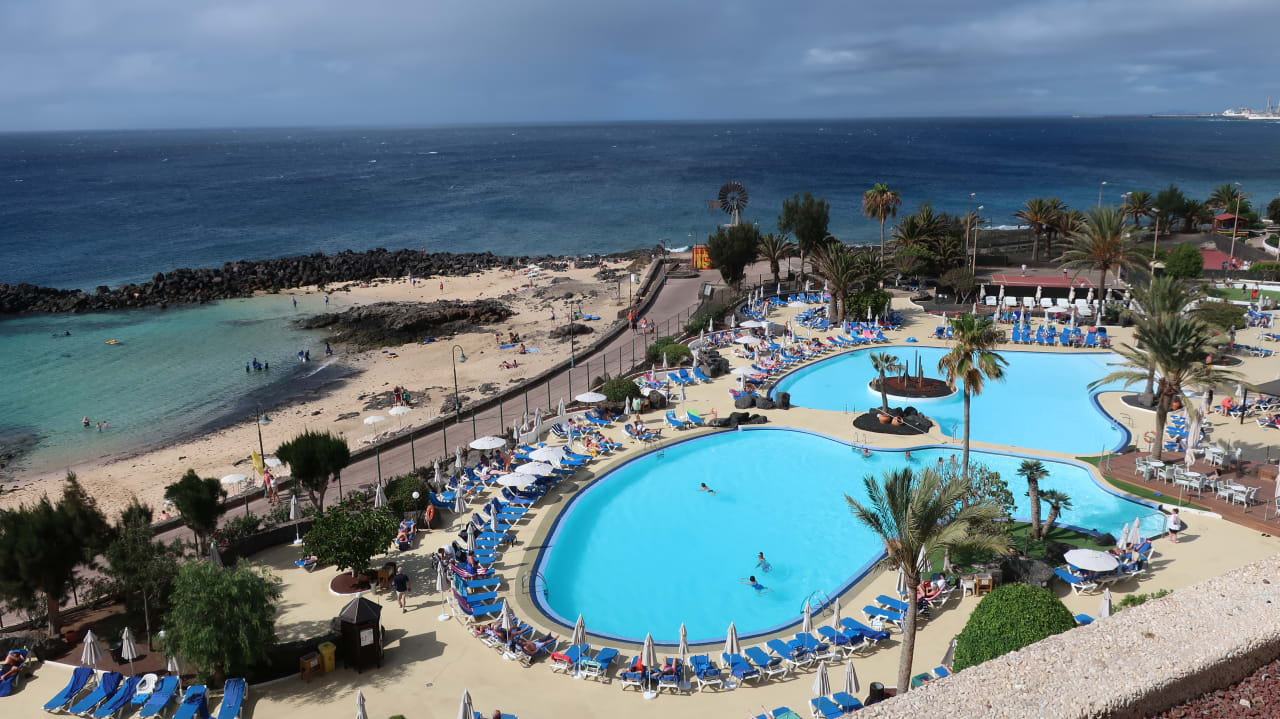 Pool Hotel Grand Teguise Playa