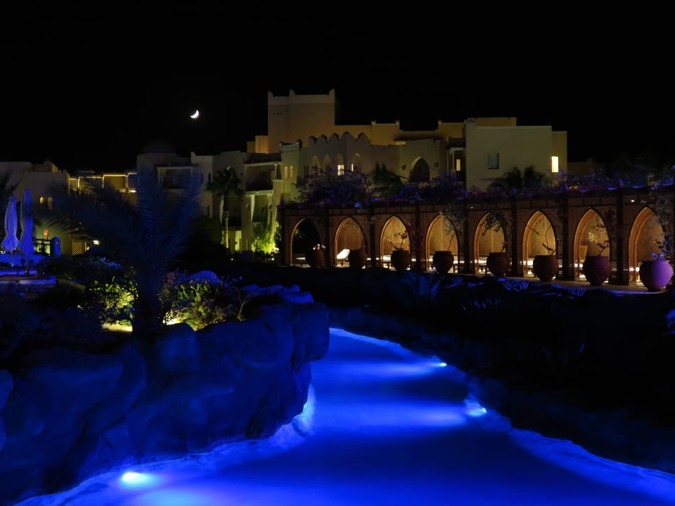 Lazy River am Abend Hotel Kempinski Soma Bay