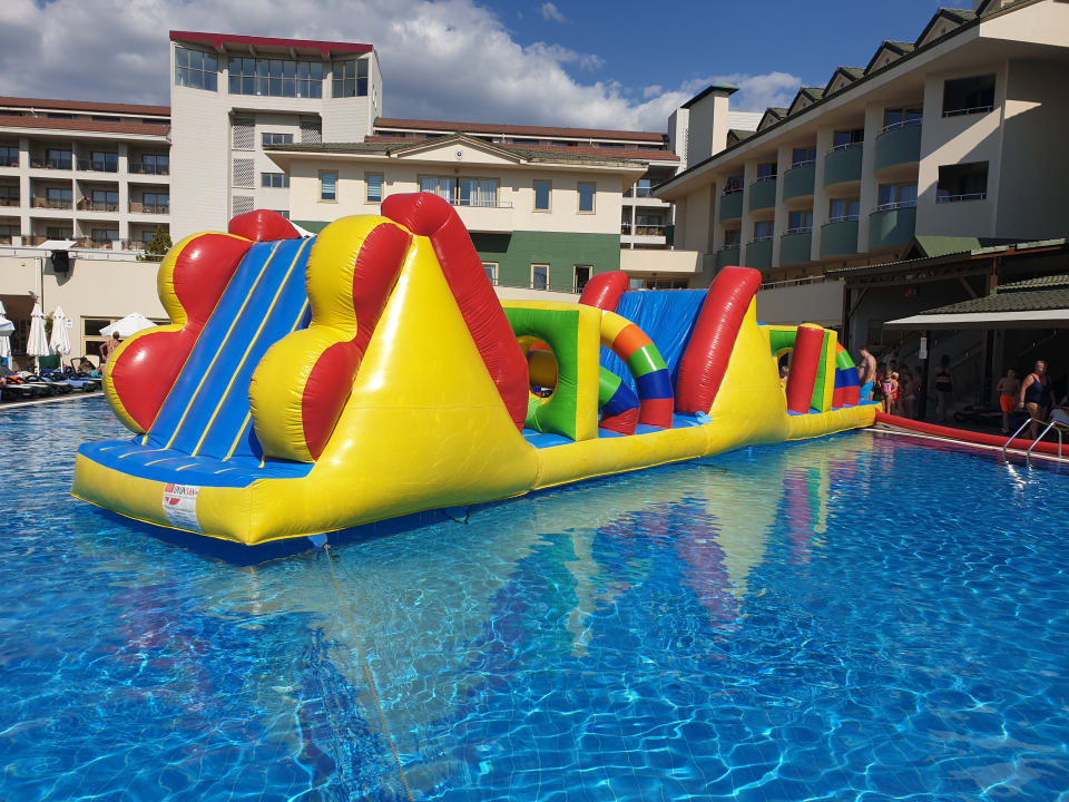Sport & Freizeit Side Breeze Hotel
