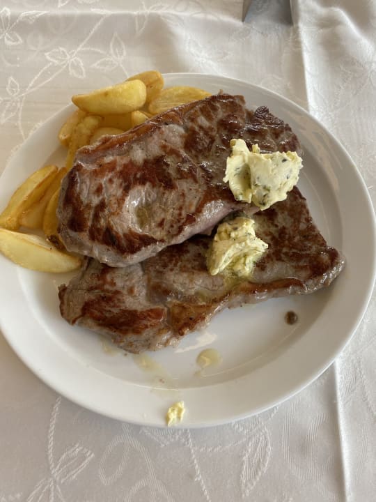 Gastro Bull Escorial & Spa