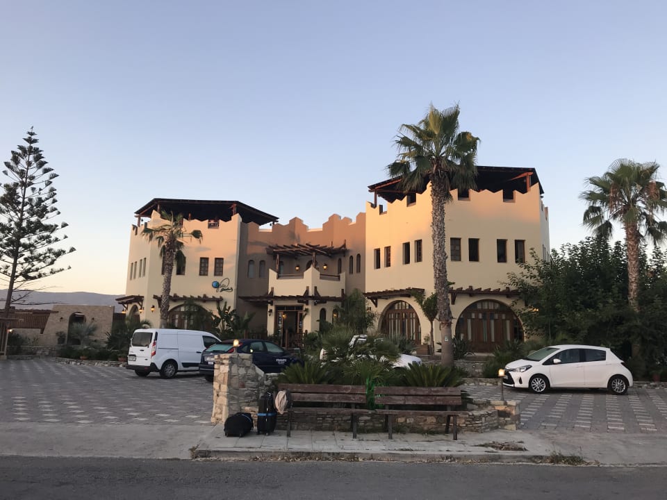 Außenansicht Gaia Garden Hotel