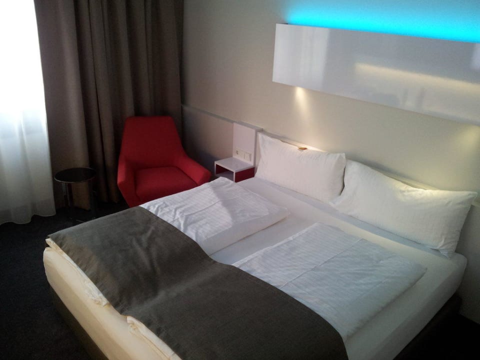 Moderne Zimmer DORMERO Hotel Hannover
