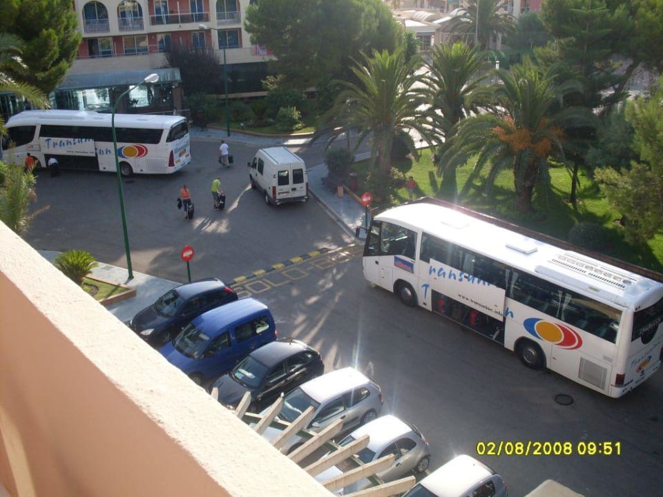 Vom Balkon Richtung Rezeption Grupotel Alcudia Pins