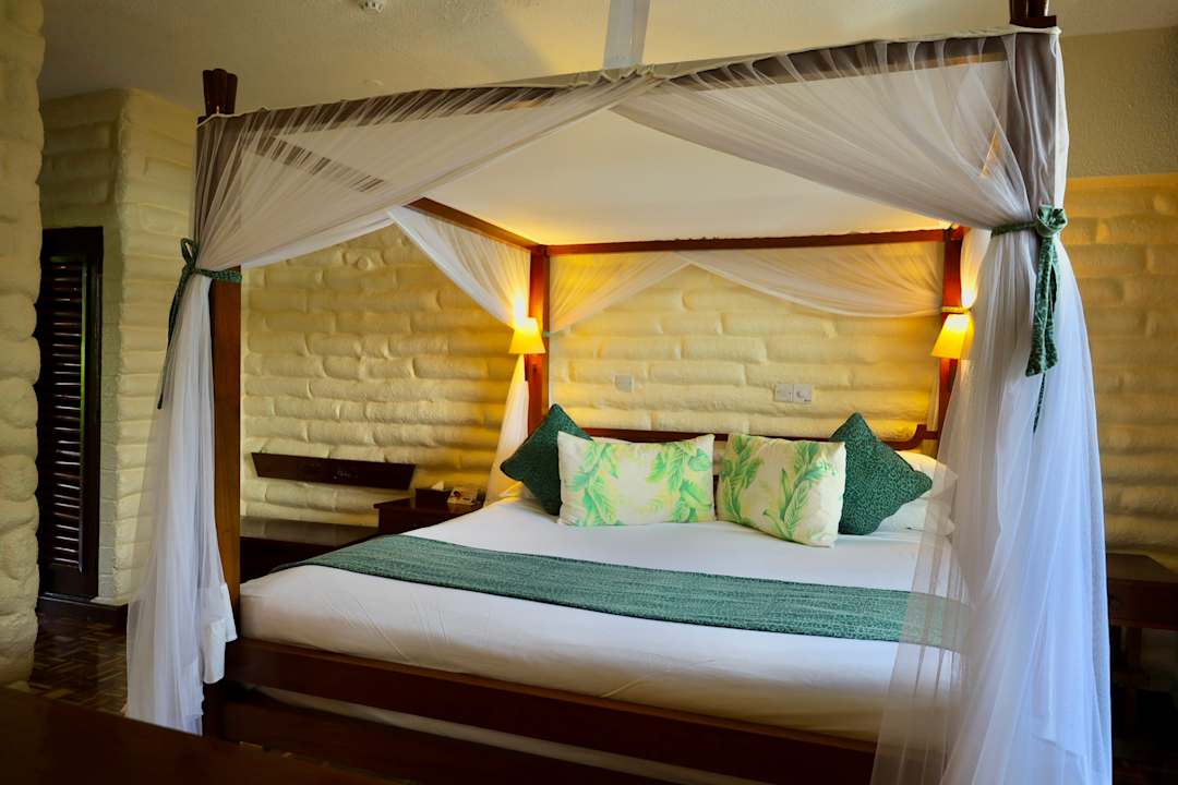 Zimmer Taita Hills Safari Resort & Spa