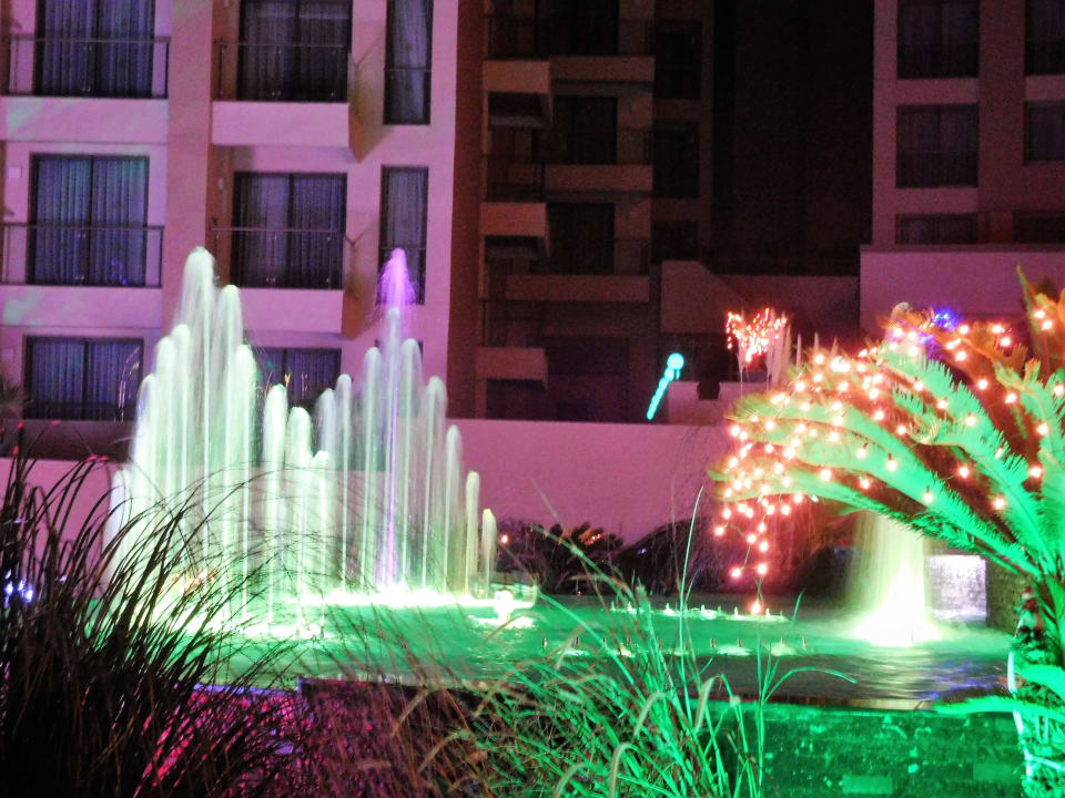 Licht u. Wasserspiele Fame Residence Lara & Spa