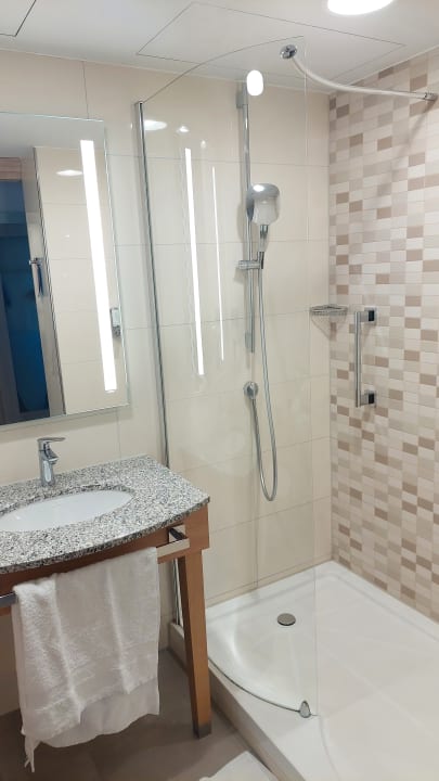 Zimmer Hampton By Hilton Munich City Center East