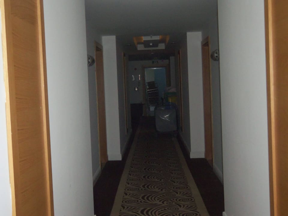 Flur 4. Stock Side Aluna Hotel
