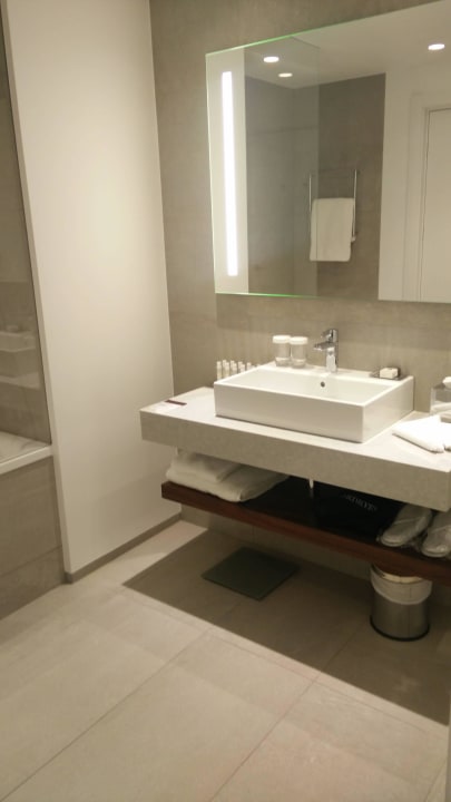 Łazienka DoubleTree by Hilton Hotel Wroclaw