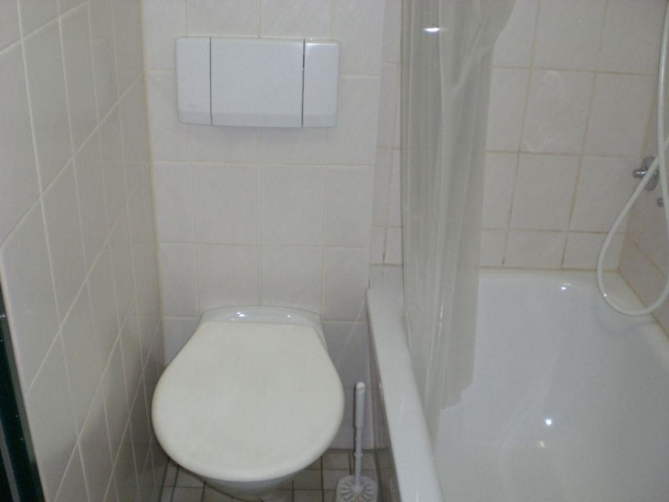 Blick auf das "große" Bad / Toilette Alpensport-Hotel Seimler